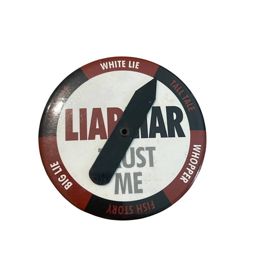 00042 - Vintage Liar Liar Spinner Pin Badge Novelty Humor Retro Collectible